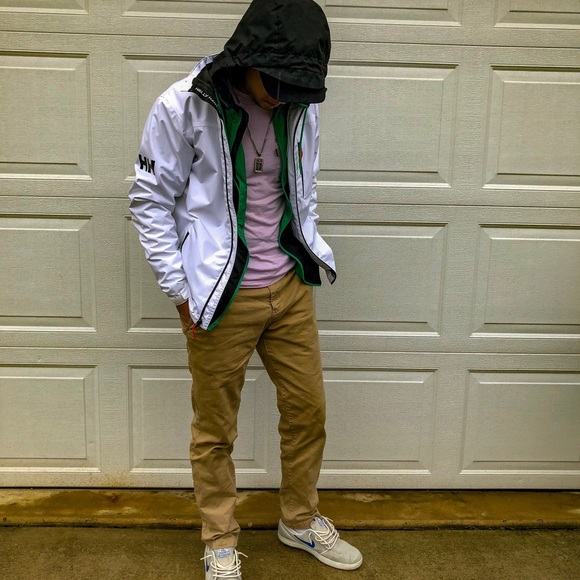 Meet your Posher, Dylan - Picture 1 of 1